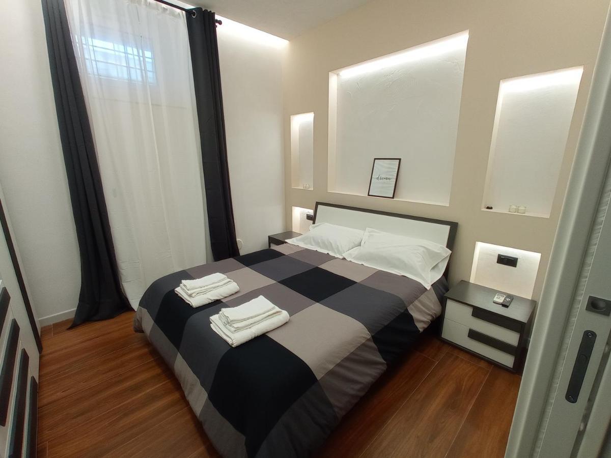 Suites Elifani Трани Екстериор снимка
